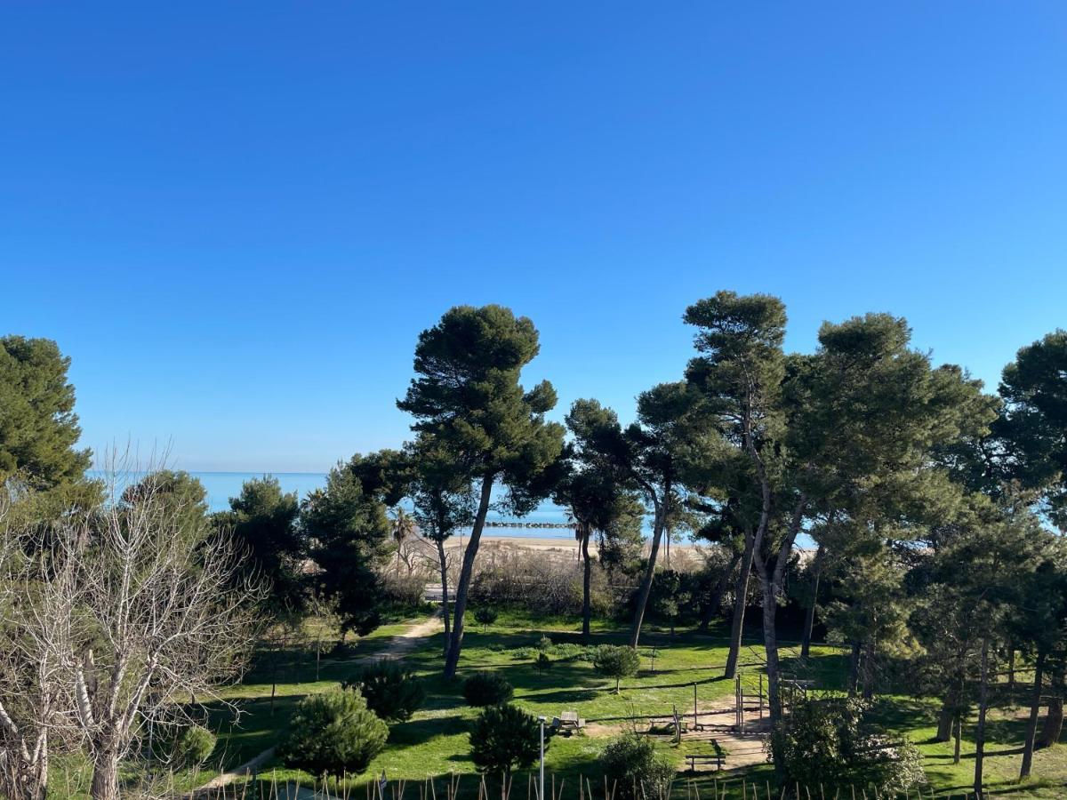 Ferienwohnung Attico Vista E Fronte Mare Zaffiroblu Con Posto Auto Montesilvano Marina Exterior foto